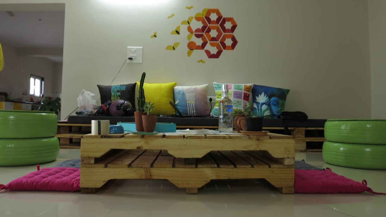 Beehive Commune Hyderabad Albergue Exterior foto