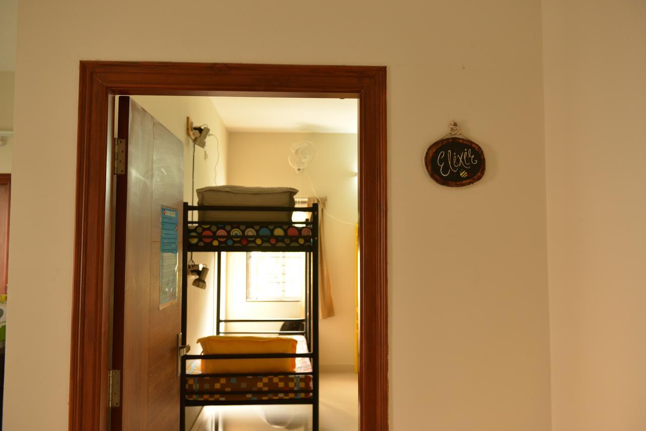 Beehive Commune Hyderabad Albergue Exterior foto