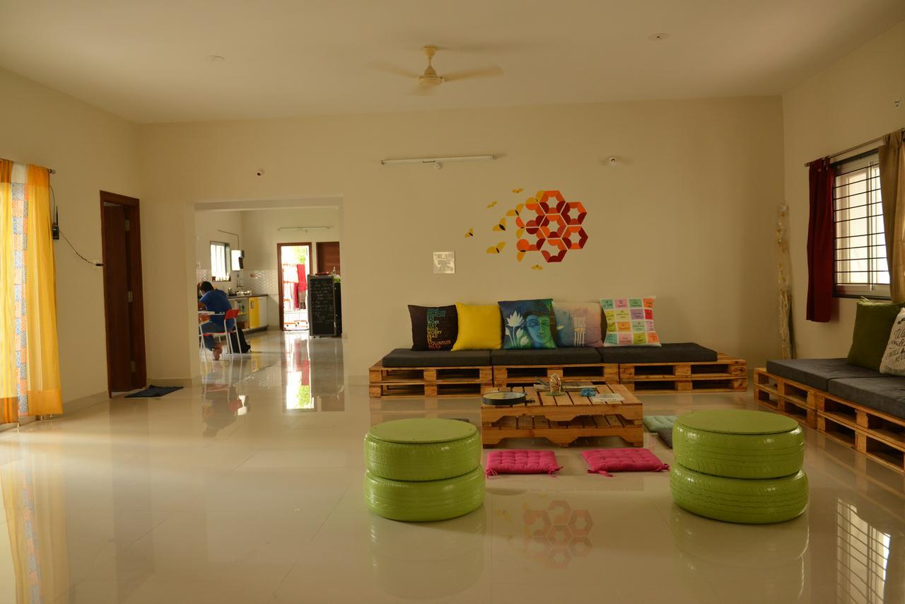 Beehive Commune Hyderabad Albergue Exterior foto