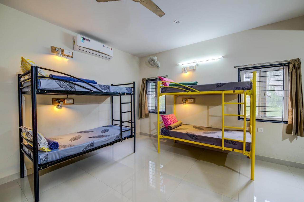 Beehive Commune Hyderabad Albergue Exterior foto