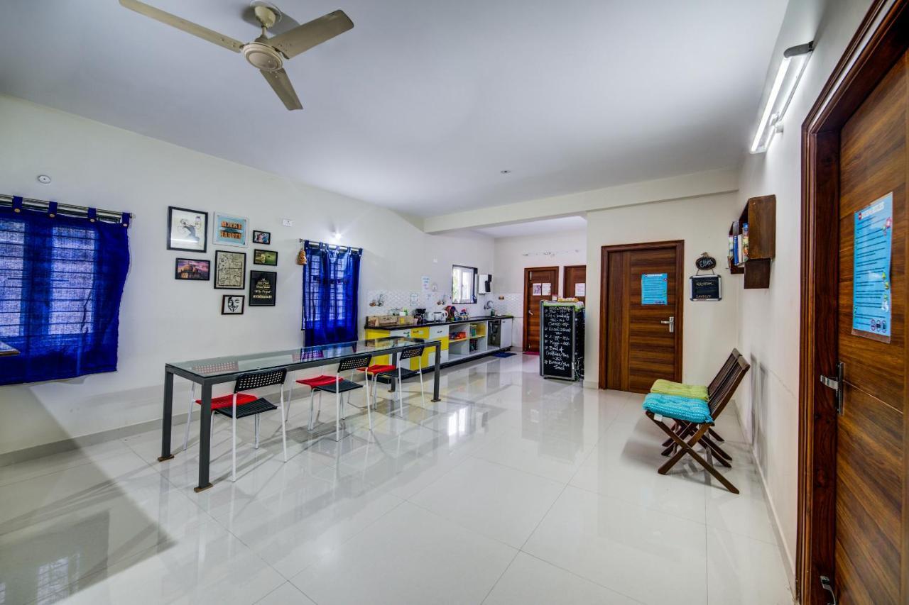 Beehive Commune Hyderabad Albergue Exterior foto